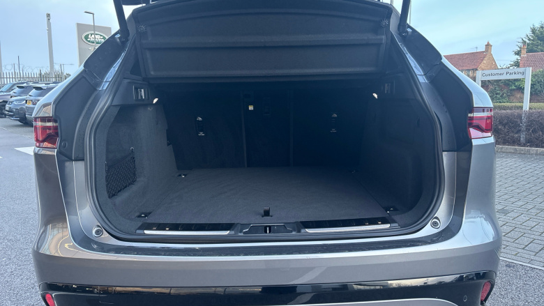 Jaguar F-Pace 2.0 D200 R-Dynamic HSE Black 5dr Auto AWD Diesel Estate